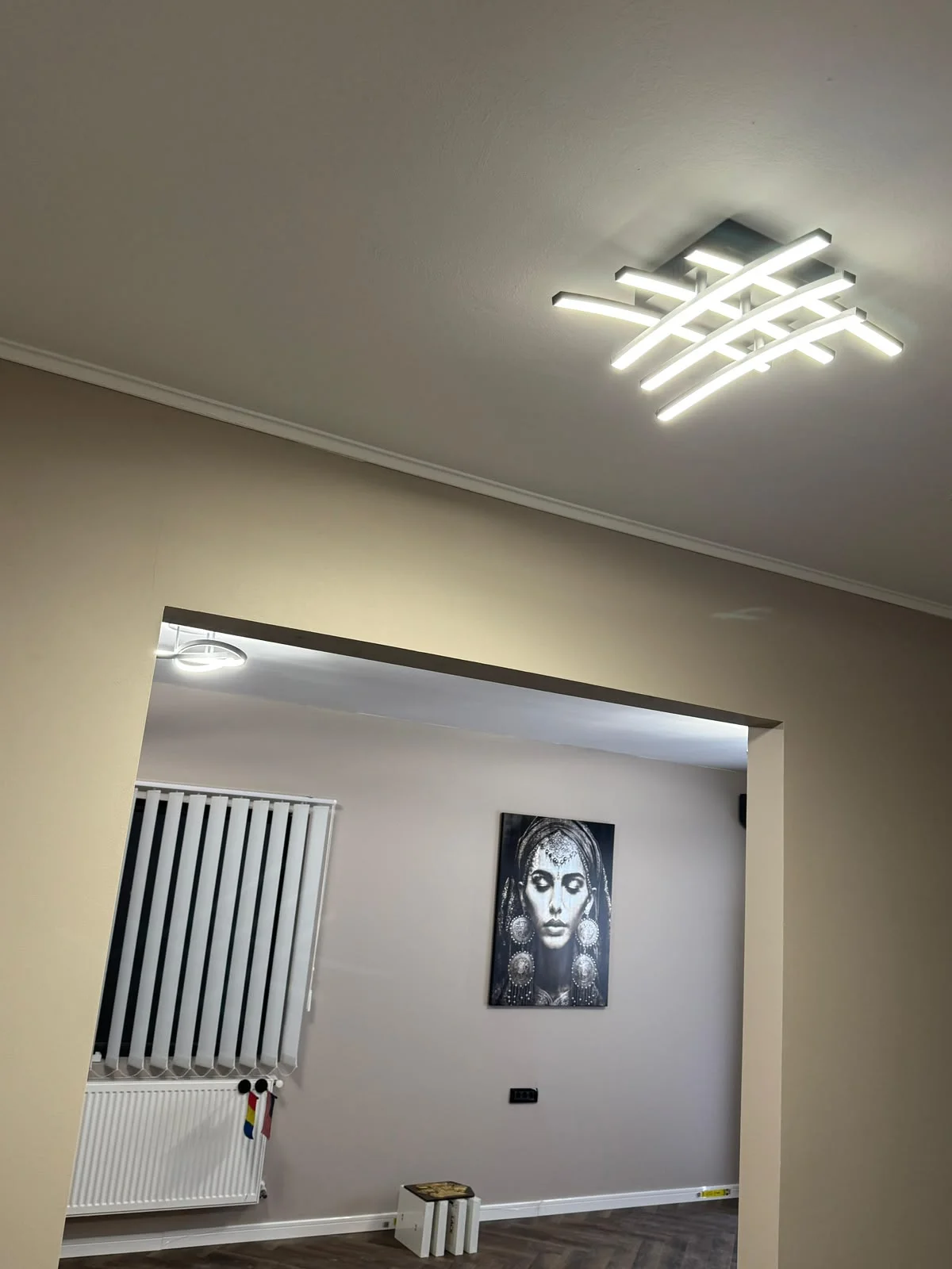 Hală și Depozit Mașini de Lux Chitila – Instalații Electrice și Sisteme de Securitate AI
